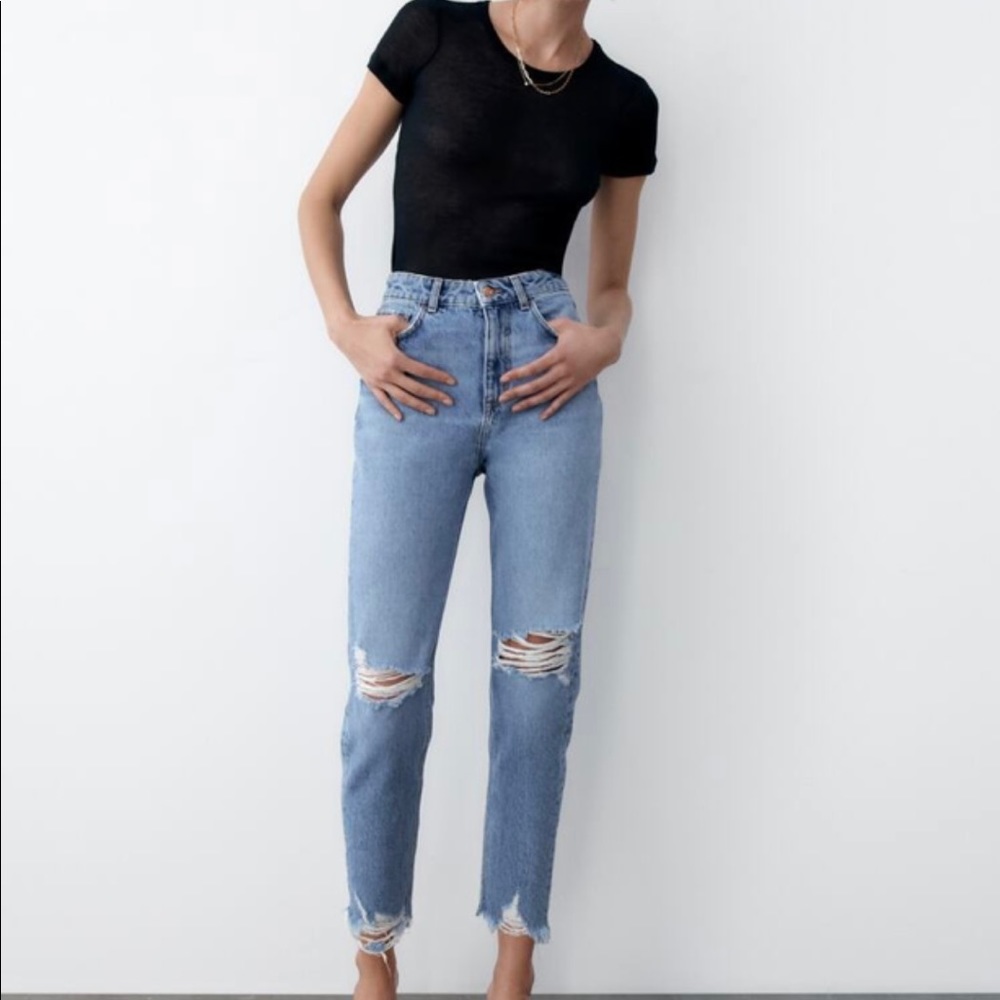 Zara Mom Fit Jean